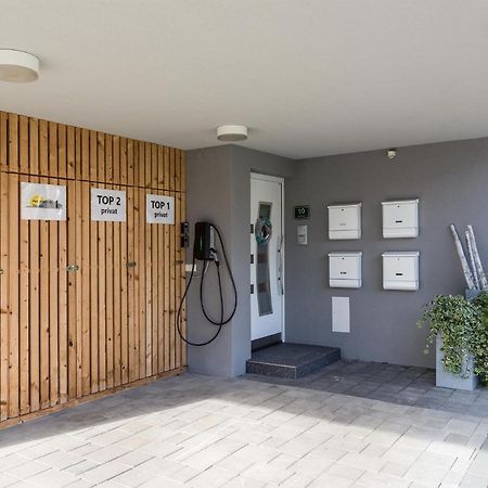 Appartement Raffael Itter Eksteriør bilde